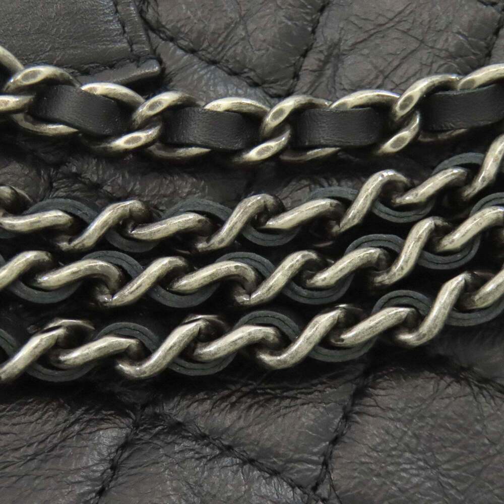 CHANEL Black Lambskin Leather Shoulder Bag - Picture 16 of 16